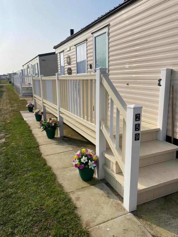 Golden Palm 8 Berth Chapel Saint Leanords, Ingoldmells, Caravan Holiday home